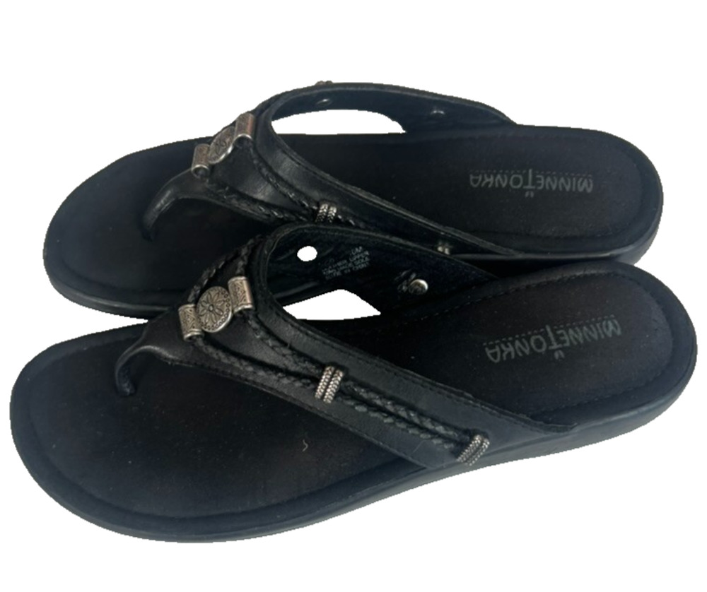 Minnetonka Sandals Womens 10 M Silverthorne Black Silver Concho Boho Gorpcore